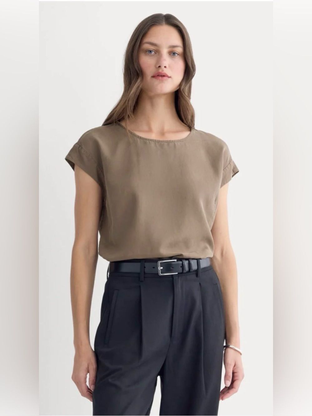 New Everlane THE MUSCLE TOP IN BUTTERLITE DEEP TAUPE Size S